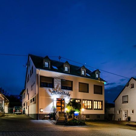 Landgasthaus Moselhoehe Blankenrath Exterior photo